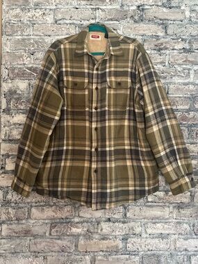 Wrangler Olive and Brown Plaid Sherpa-like Lined Shirt Jacket, pockets, warm